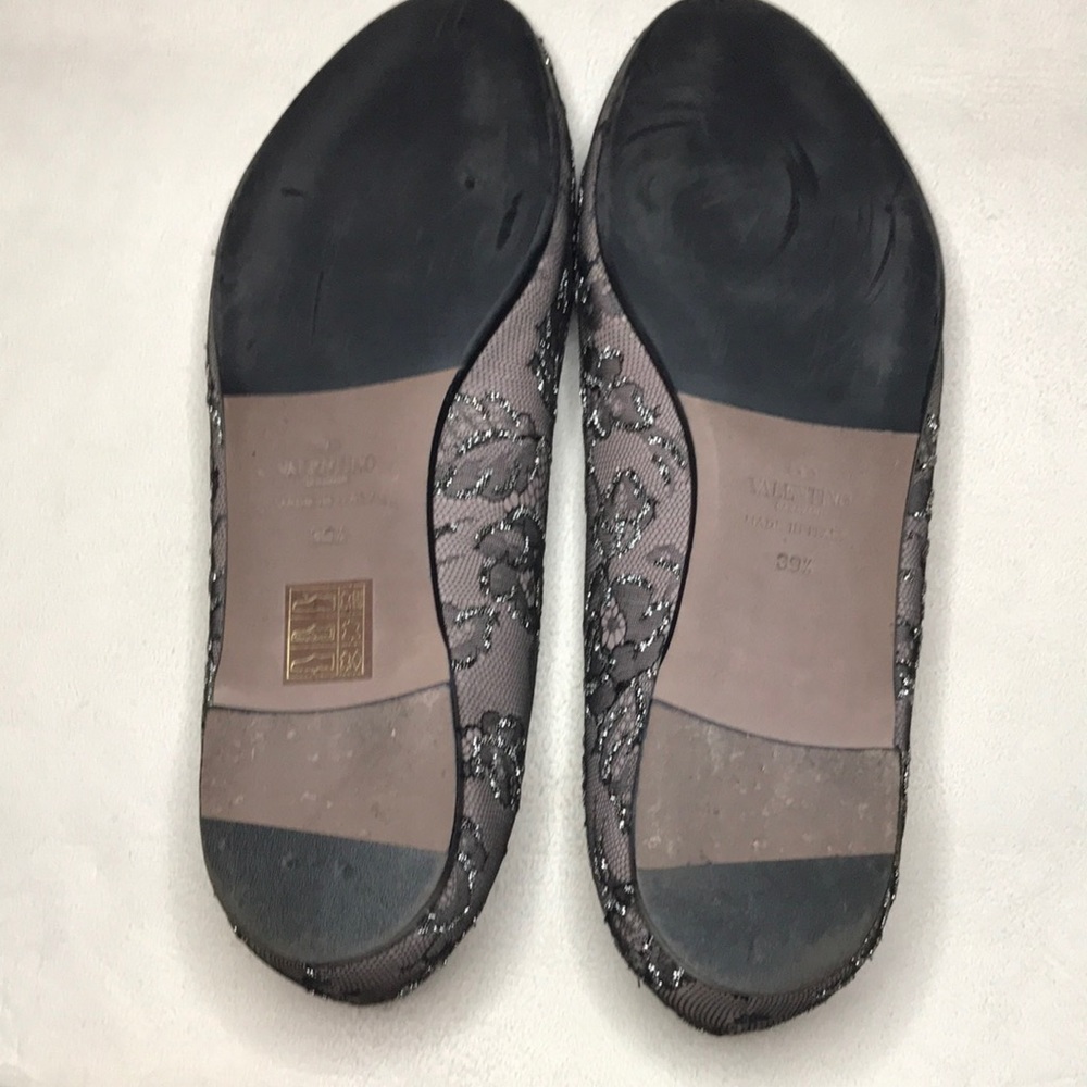 Valentino Garavani Caviar-Crystal Lace Smoking Slipper - Picture 12 of 15
